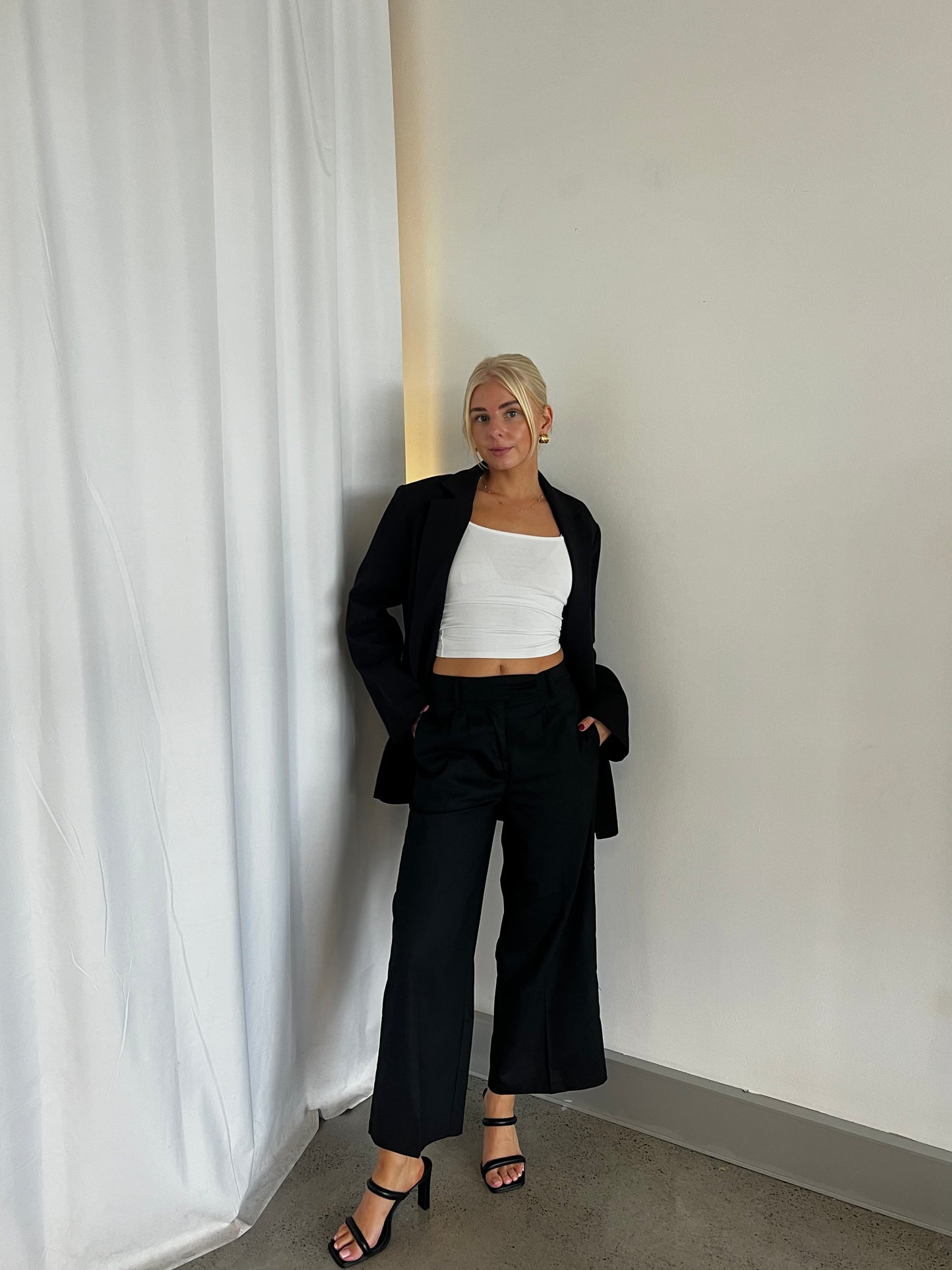 Classic Corporate Pant - Black